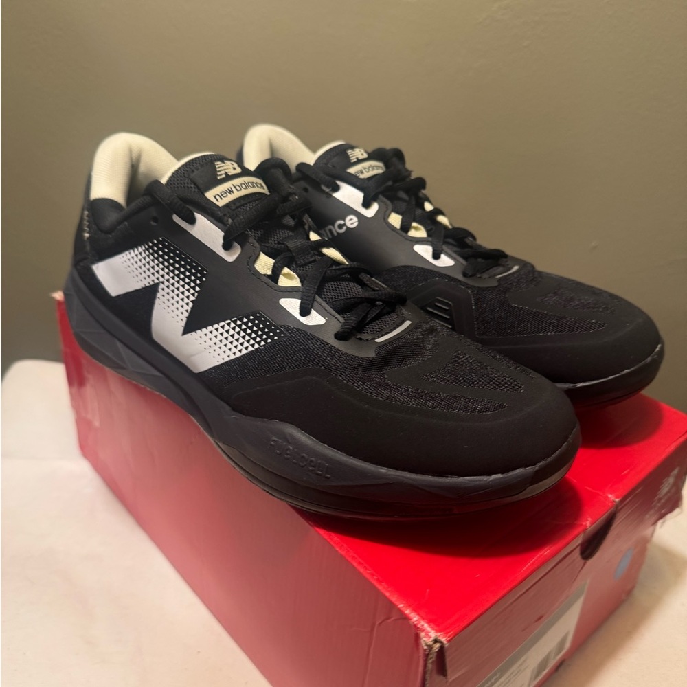 New Balance Men's Fuelcell 786v4 Pickleball Shoes